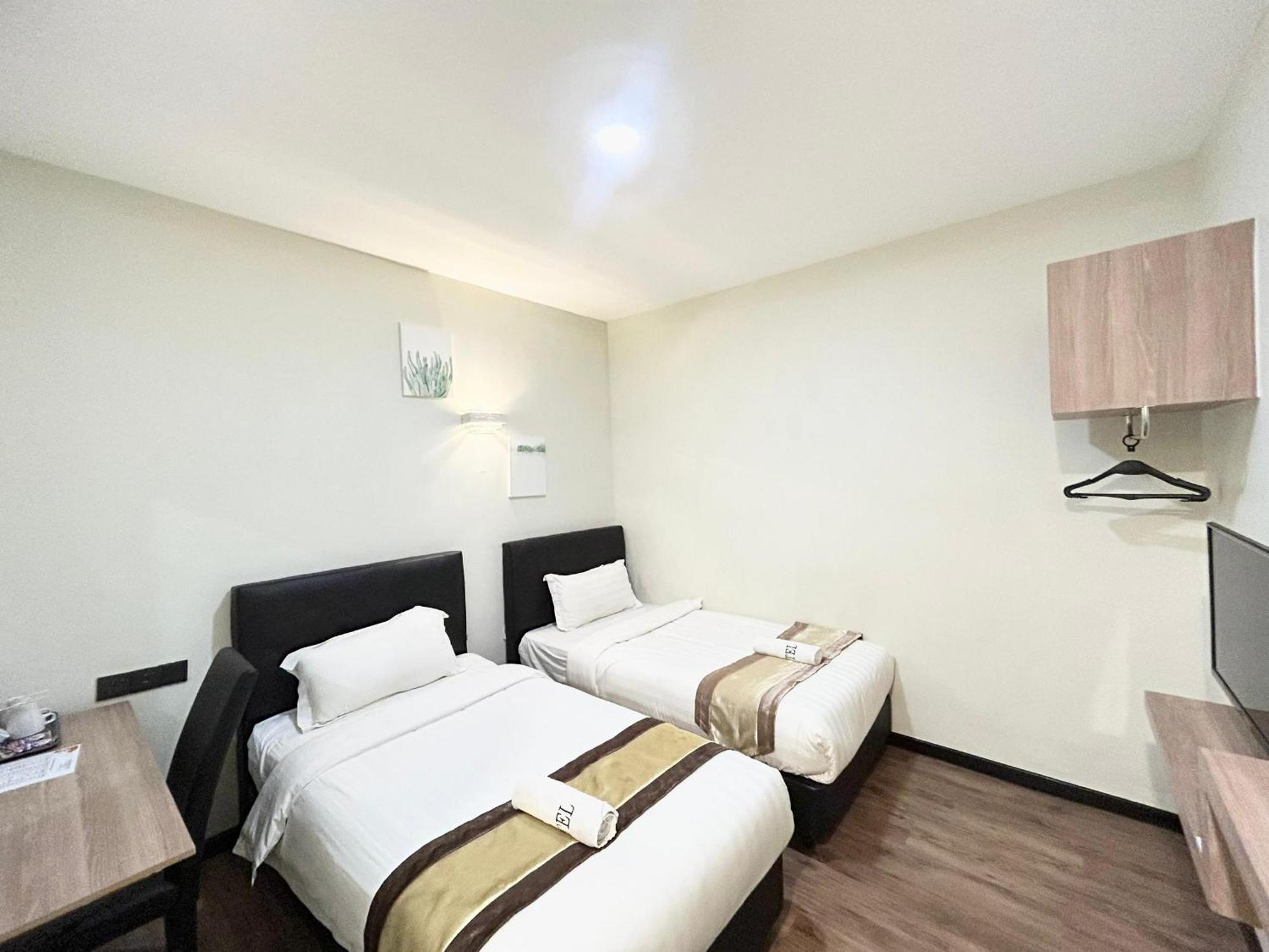 Gill Garden Boutique Hotel Malacca Room photo