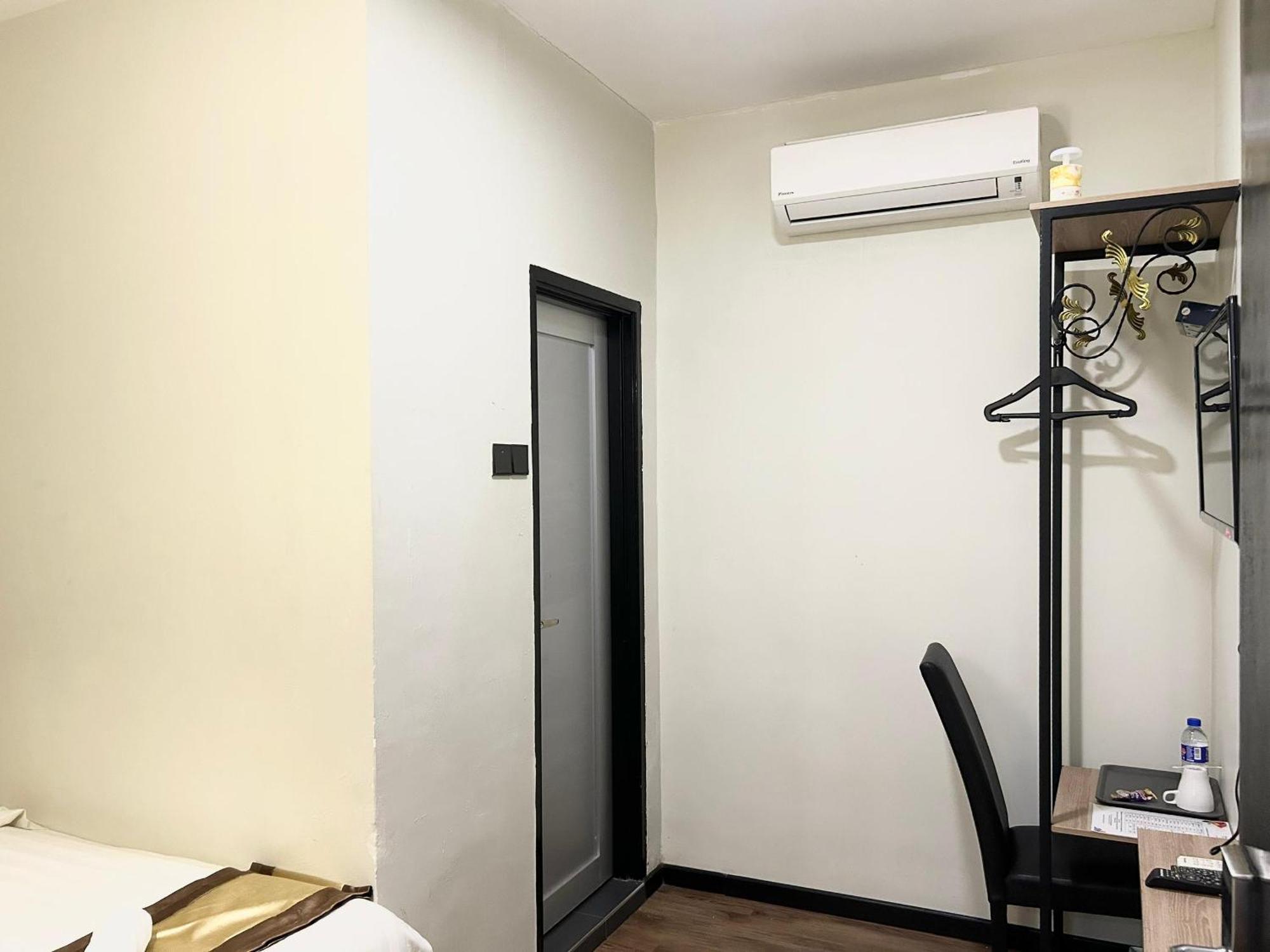 Gill Garden Boutique Hotel Malacca Room photo